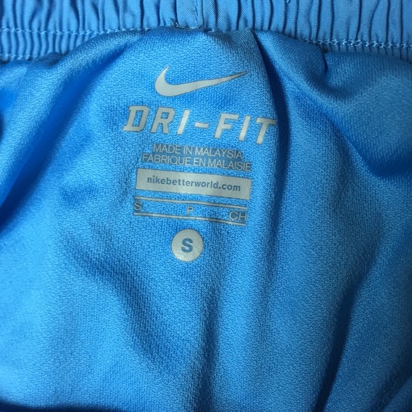 SOLD ON OTHER PLATFORM π Nike Blue DRI-FIT Short - Picture 3 of 8